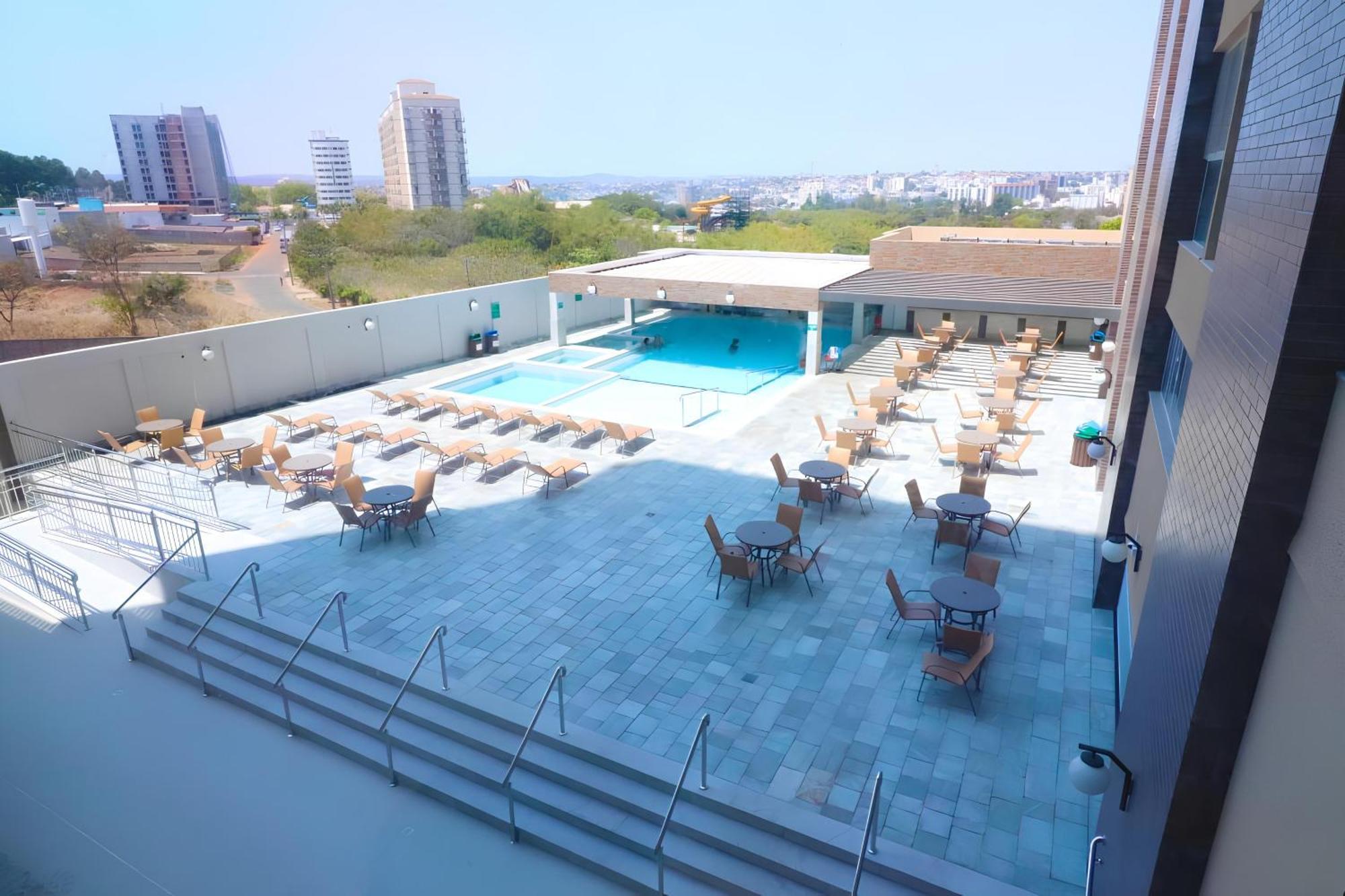 דירות קאלדס נובאס Piazza Diroma Com Acesso Ao Acqua Park מראה חיצוני תמונה